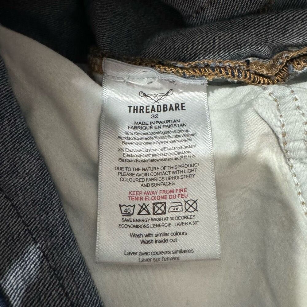 Thread bare jeans size 32 - Picture 8 of 8